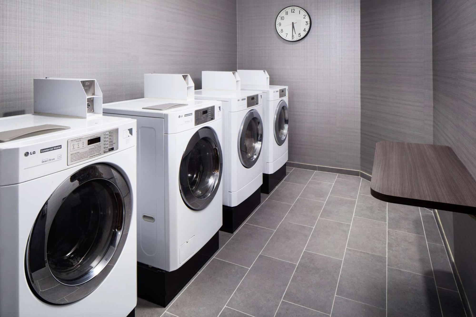 Homewood Suites By Hilton Atlanta Lenox Buckhead Экстерьер фото