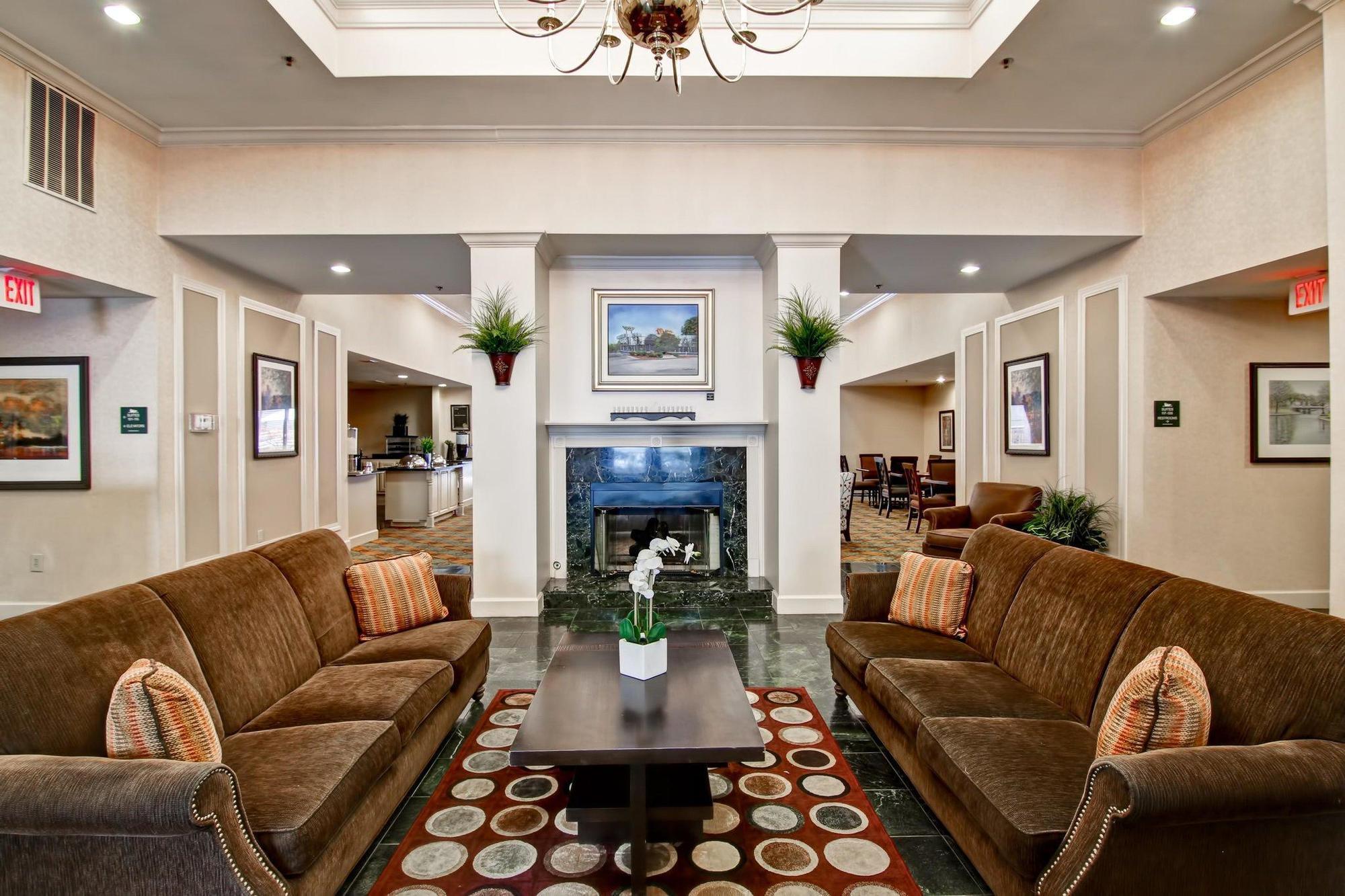 Homewood Suites By Hilton Atlanta Lenox Buckhead Экстерьер фото