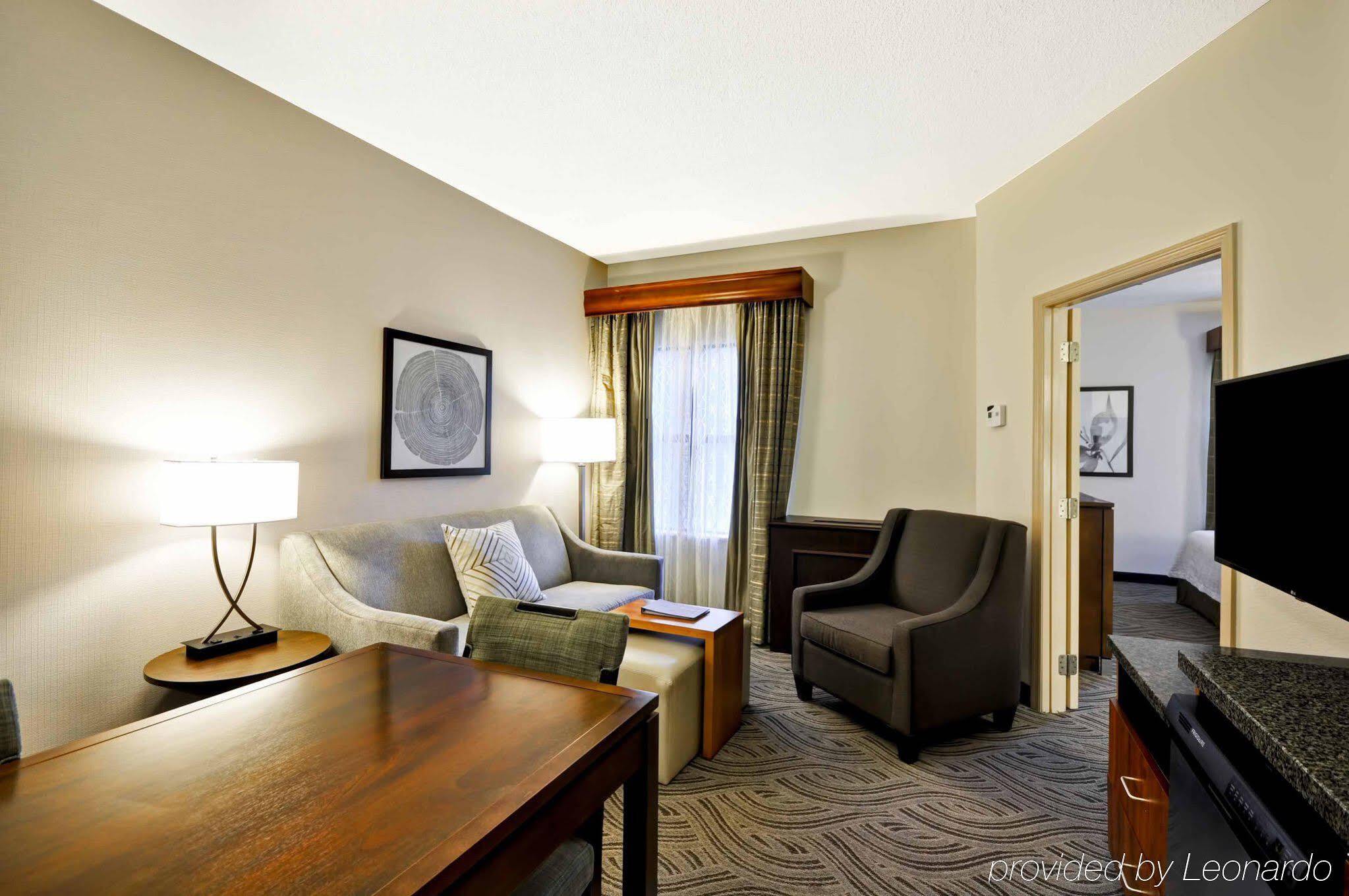 Homewood Suites By Hilton Atlanta Lenox Buckhead Экстерьер фото